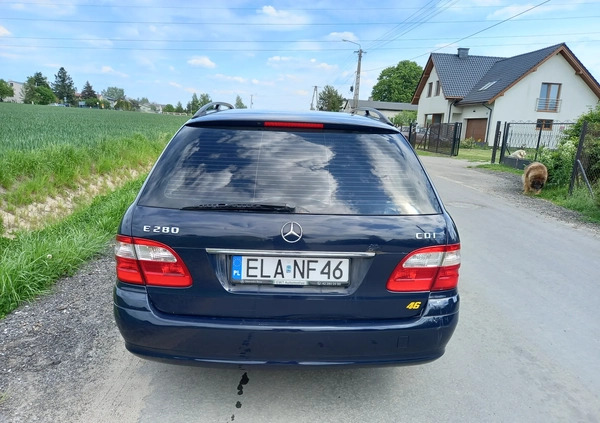 Mercedes-Benz Klasa E cena 16800 przebieg: 278000, rok produkcji 2004 z Łask małe 781